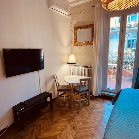 Lägenhet Con Terrazzo Milano